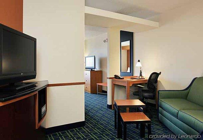Fairfield Inn & Suites - Buffalo Airport Cheektowaga Szoba fotó